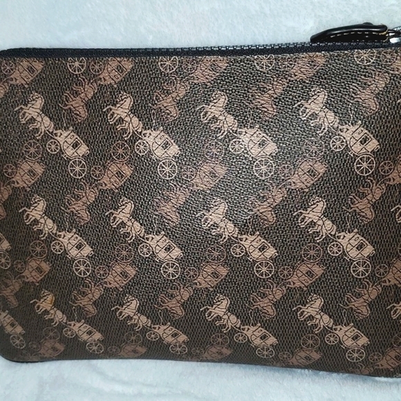 Coach Large Front Zip Wristlet - Picture 4 of 16